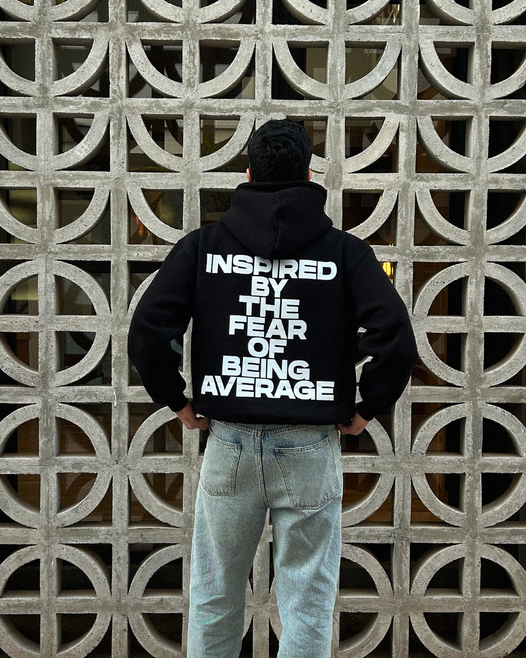 FEAR OF AVERAGE Hoodie Black